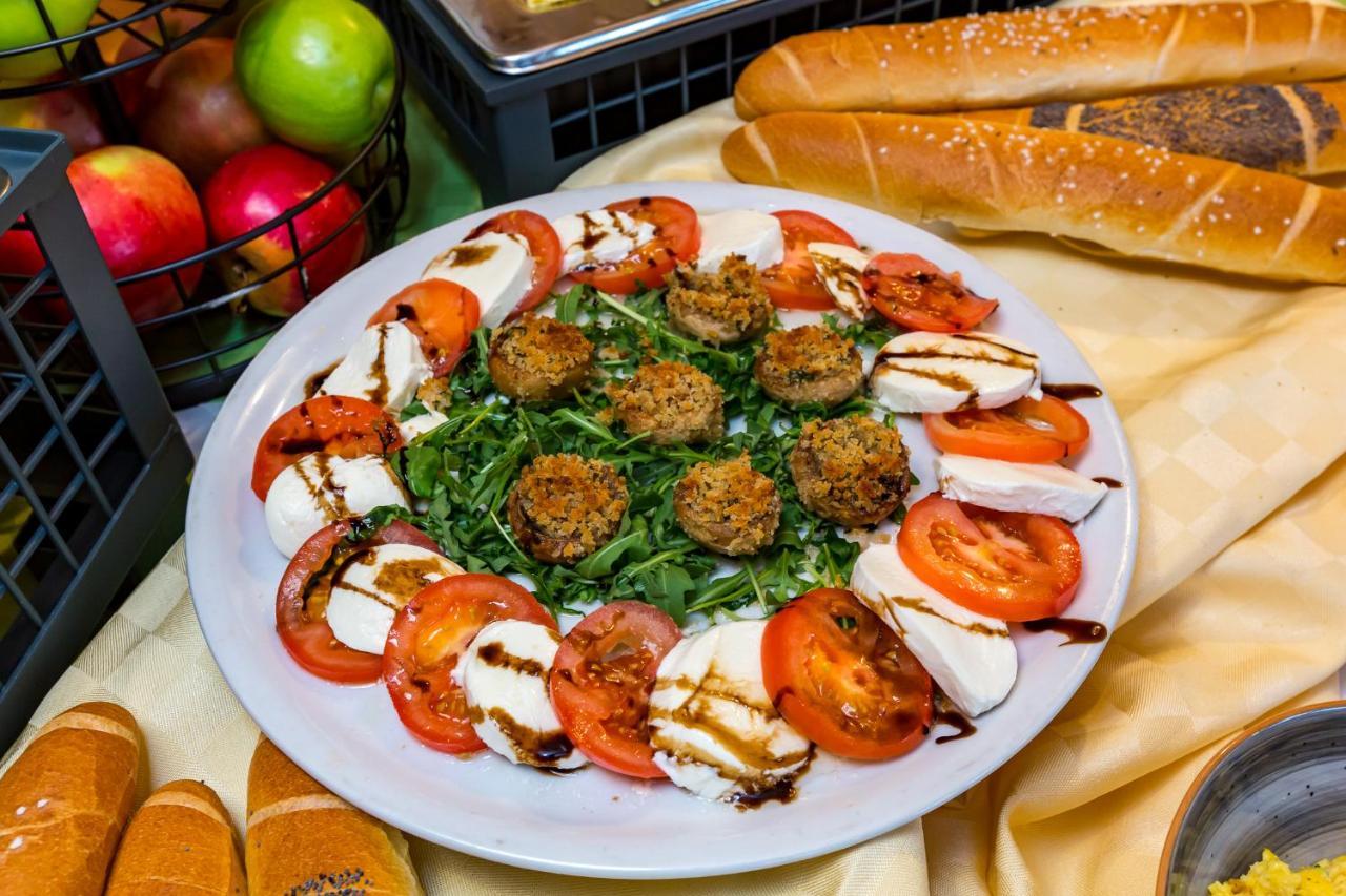 Zum Kleinen Italiener - Ristorante Pizzeria Pension Geinberg Ngoại thất bức ảnh