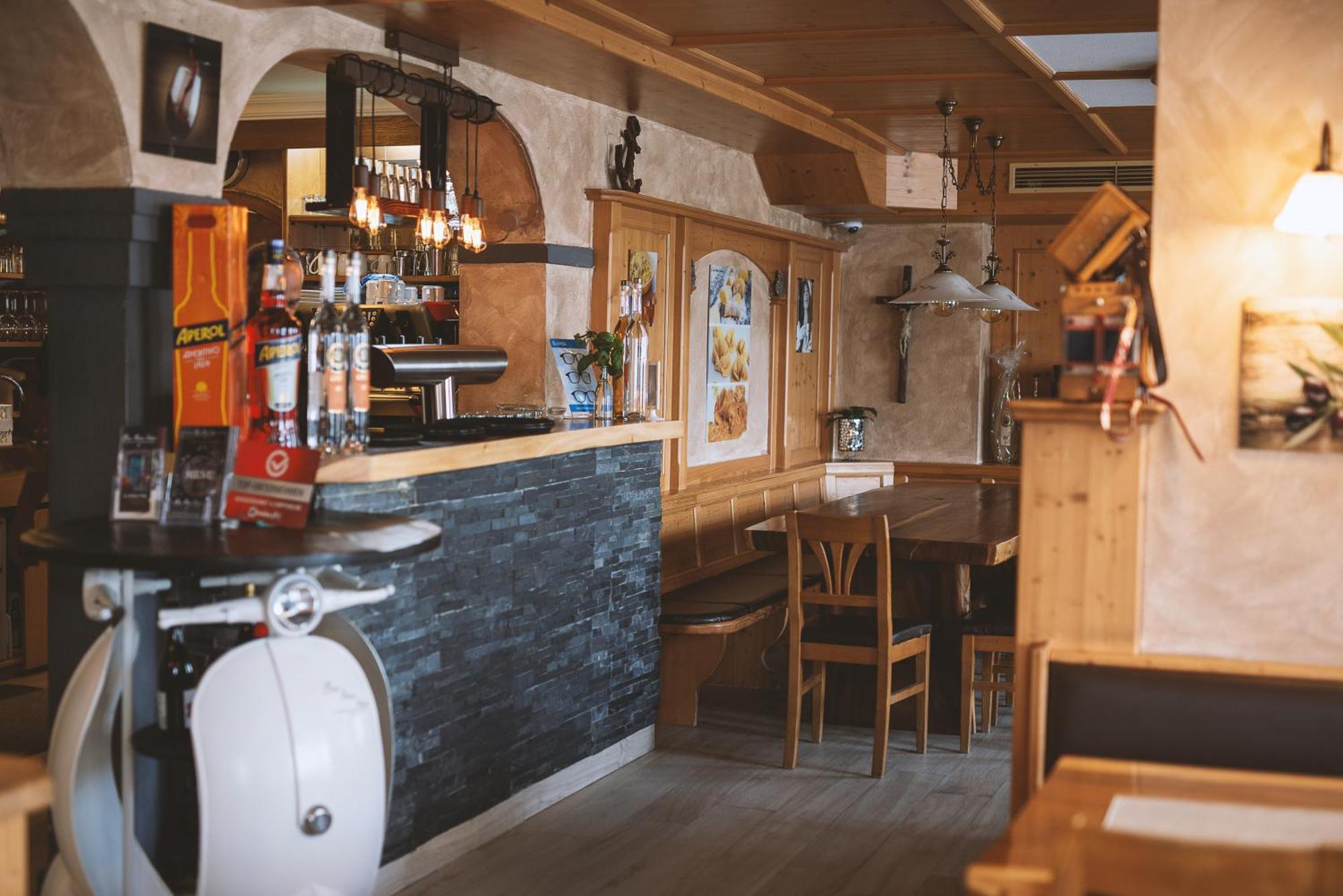 Zum Kleinen Italiener - Ristorante Pizzeria Pension Geinberg Ngoại thất bức ảnh